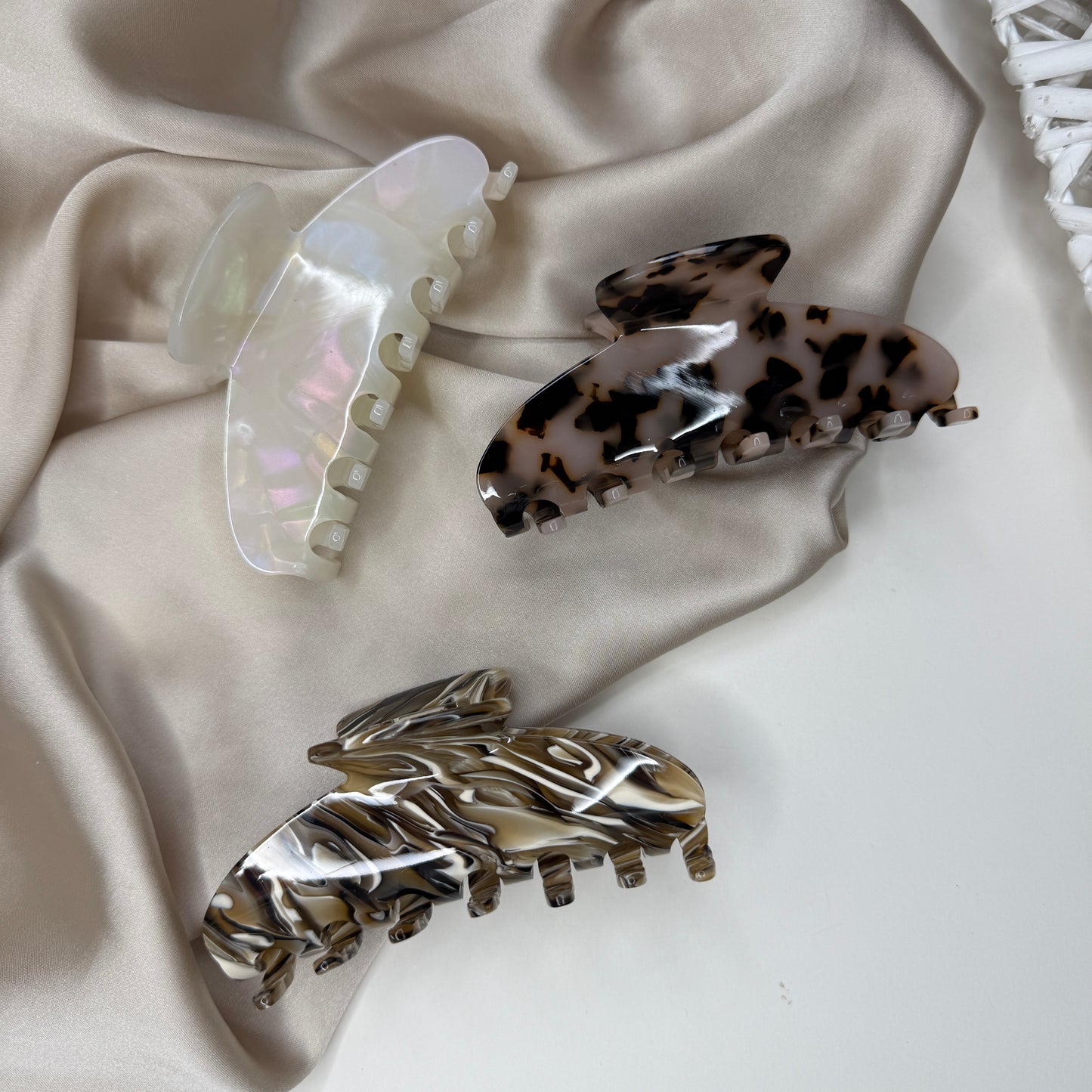 Classic Hair Claw Clip