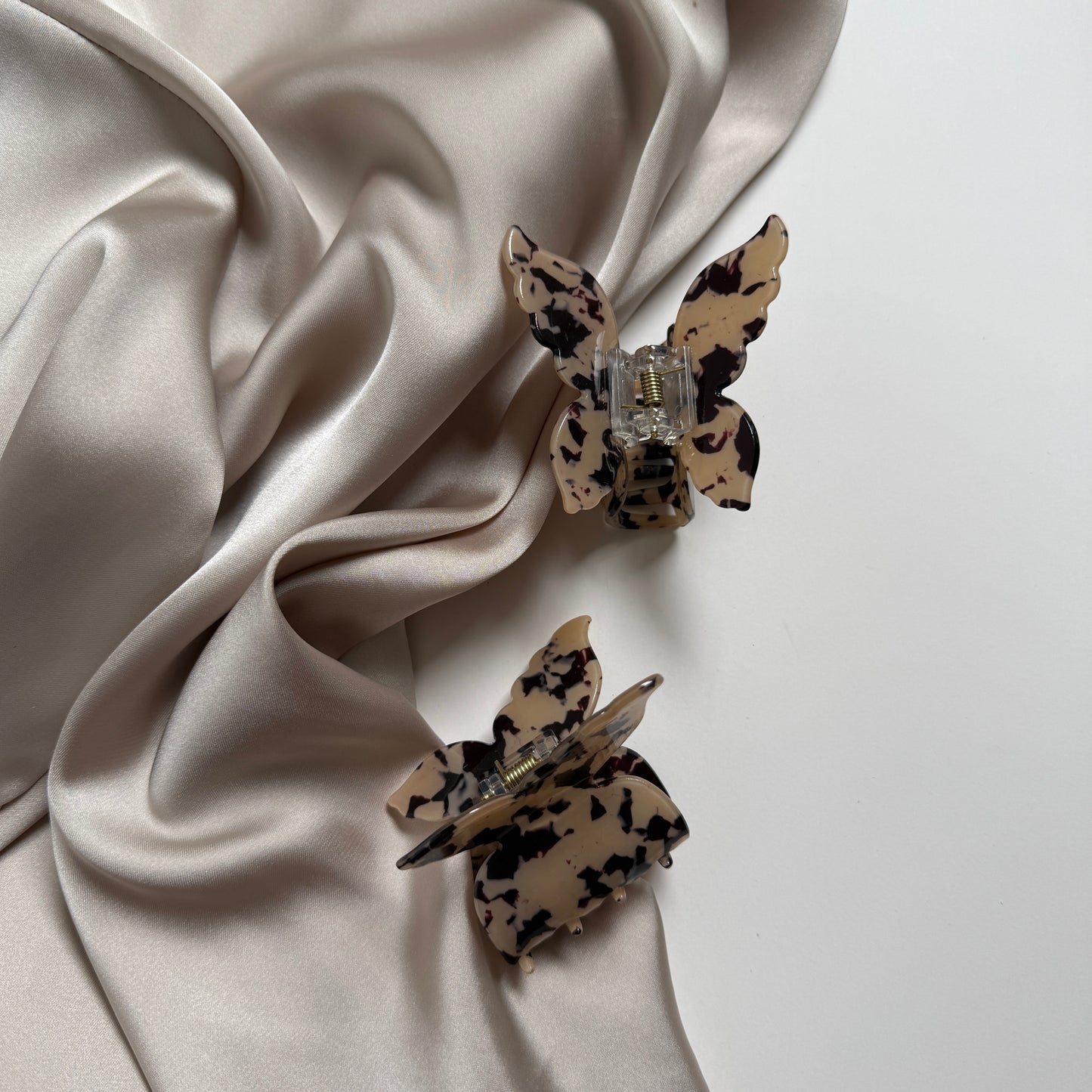 Butterfly Hair Claw Clip-Colorful &Lightweight Grip