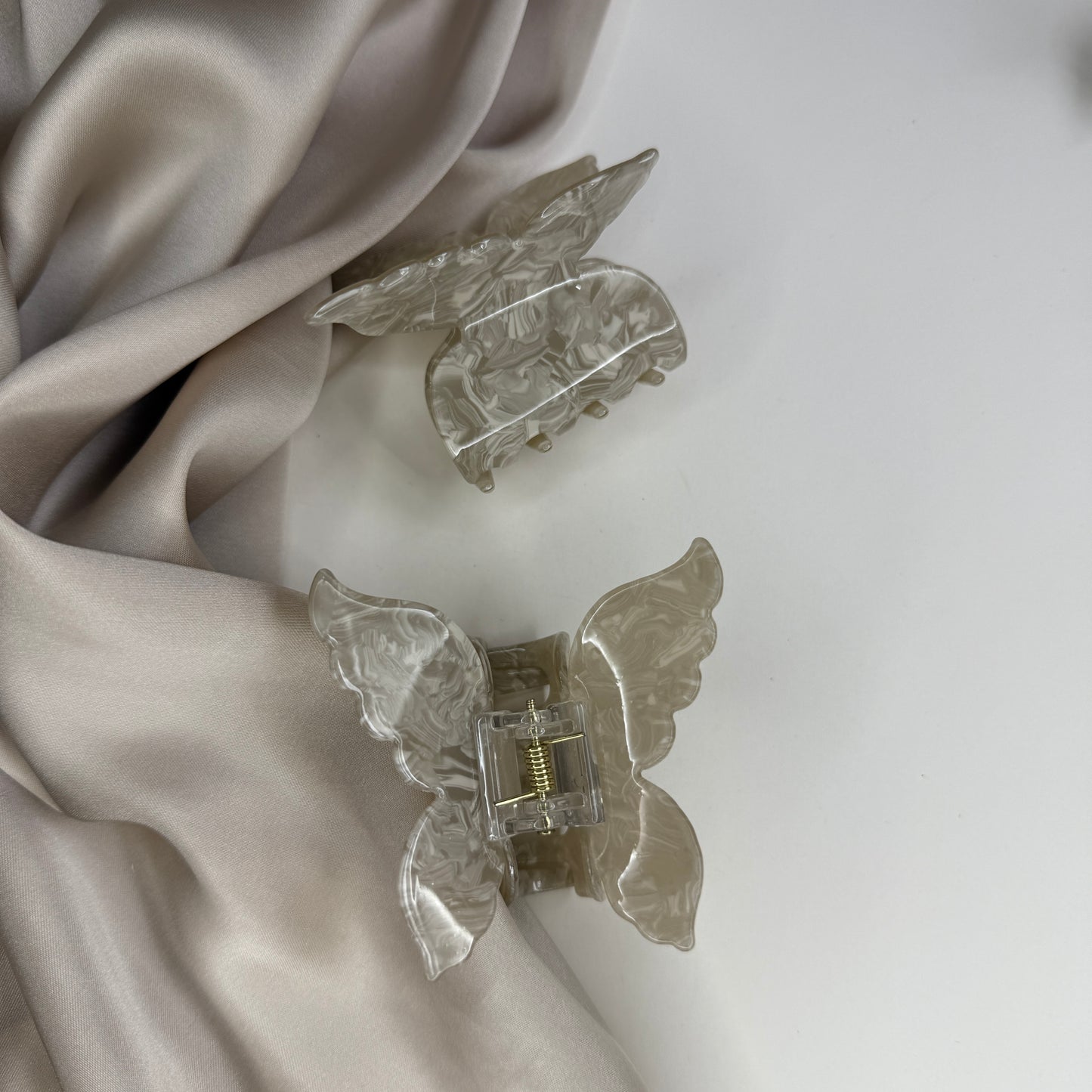 Butterfly Hair Claw Clip-Colorful &Lightweight Grip